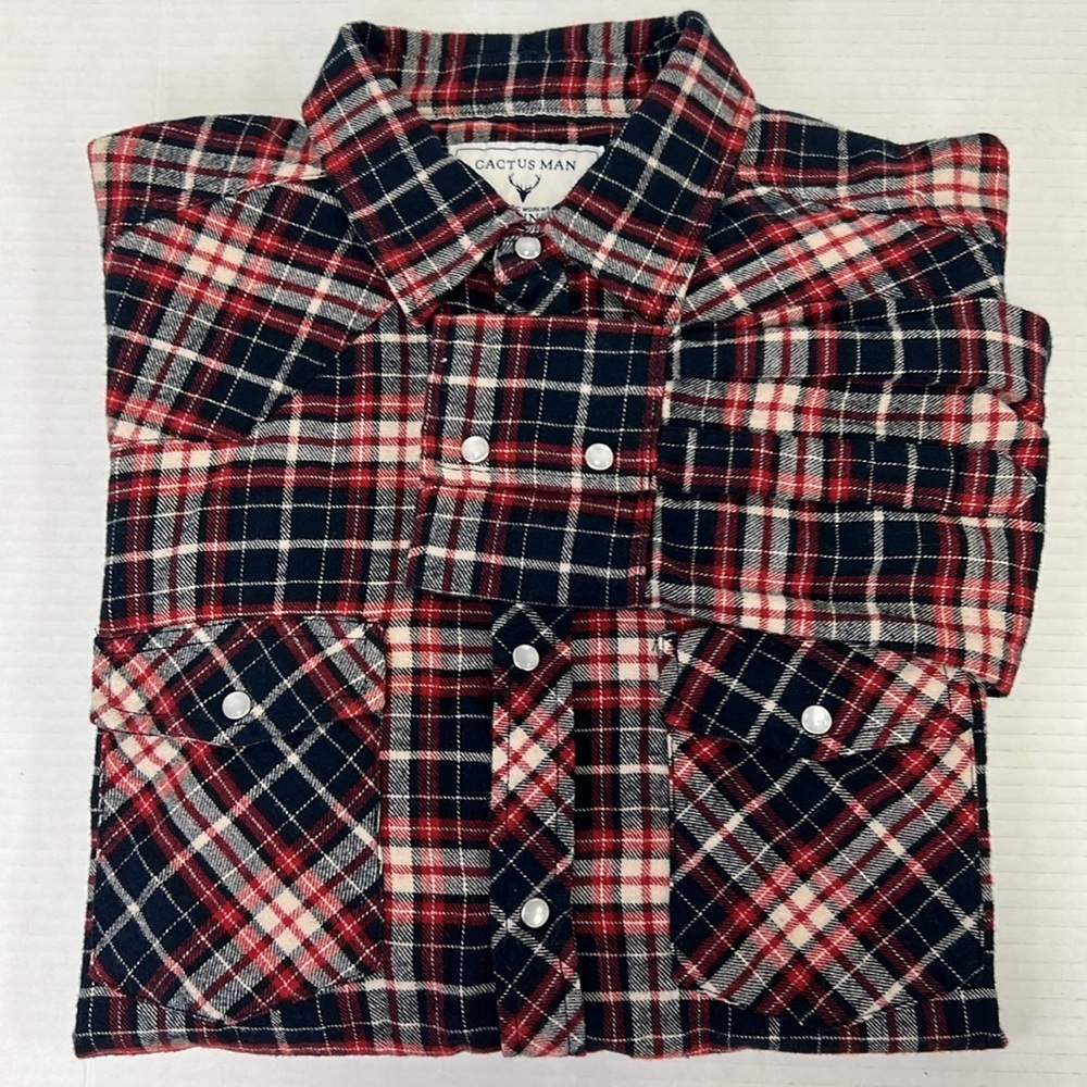Cactus Man Long Sleeve Plaid Flannel Shirt Size Medium